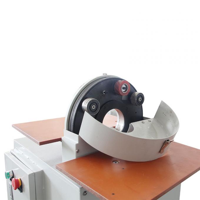 Máquina de polir tubos redondos com motor principal de 2,2 kW e velocidade linear de 17 m/s da correia abrasiva 5