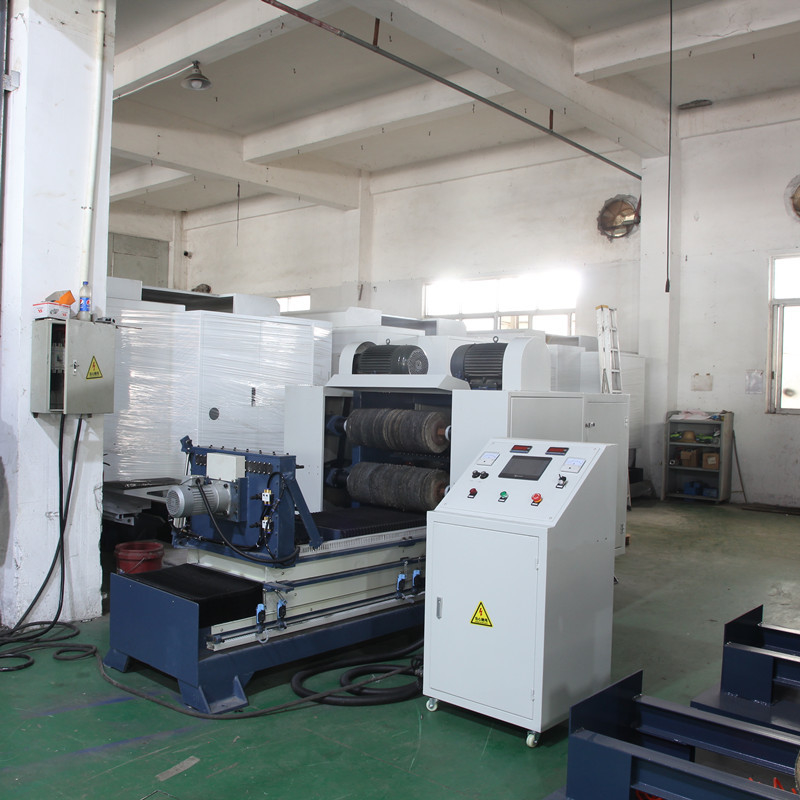 Máquina automática de polir tubos 32 mm 12,2 kW 2000 mm para alta produtividade