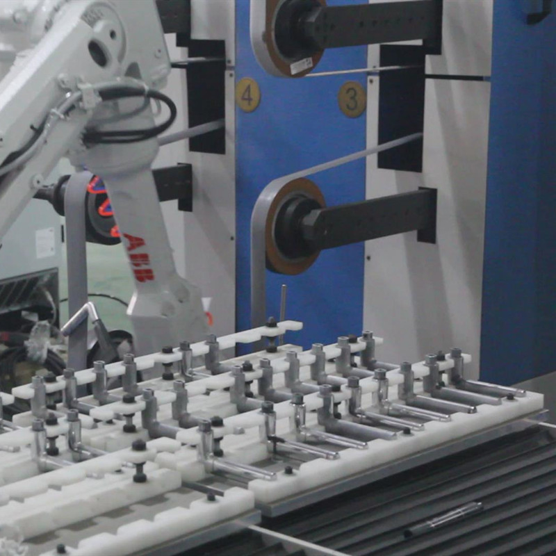 ABB Robotic Arm Portões Componentes Cinturão Sander Custom Robot Sanding Máquina de rectificação robótica