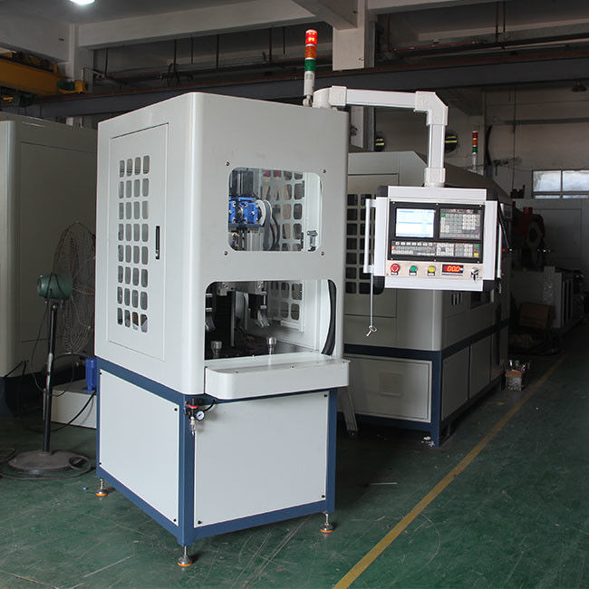 Máquina de escovação CNC de alta eficiência de 2 estações, especializada no processamento plano e lateral de tampas redondas de forma regular
